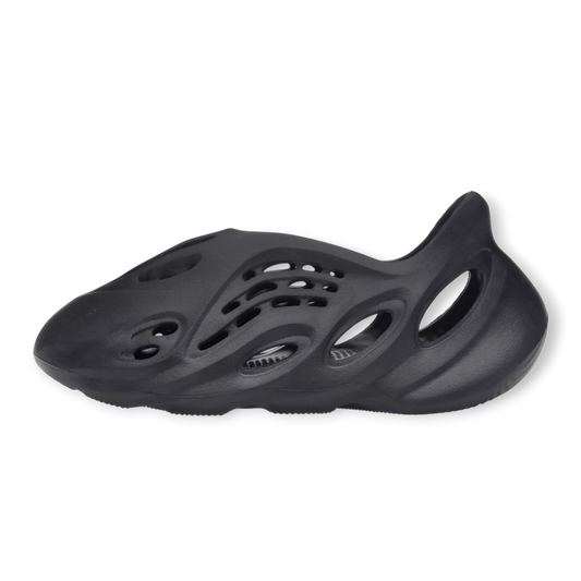 adidas Yeezy Foam RNR Onyx